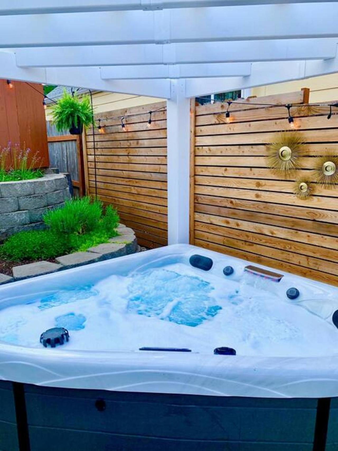 Private New Garden Apartment W Hot Tub Camas 外观 照片