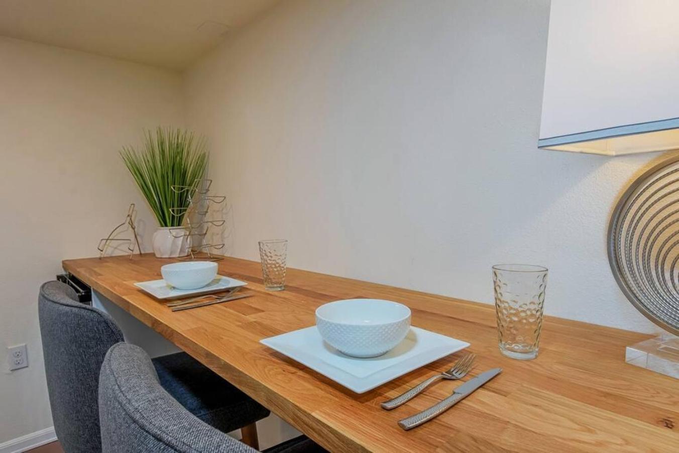 Private New Garden Apartment W Hot Tub Camas 外观 照片